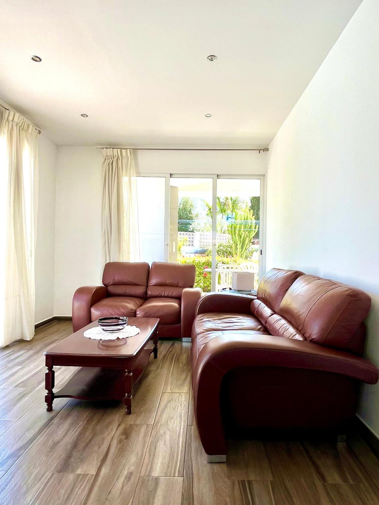 Apartamento En El Centro Del Albir Luaran gambar